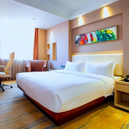 Meihao Mingyue Hotel International Finance City Keyun Road Metro Branch Canton Extérieur photo